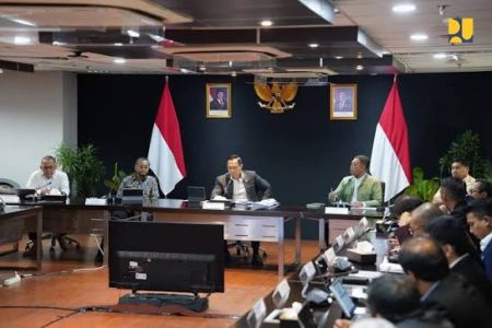 Perjalanan Terakhir Benteng Raksasa: Menyelami Arsip Digital dan Misi Penyelamatan Badak Dunia yang Berpacu dengan Waktu